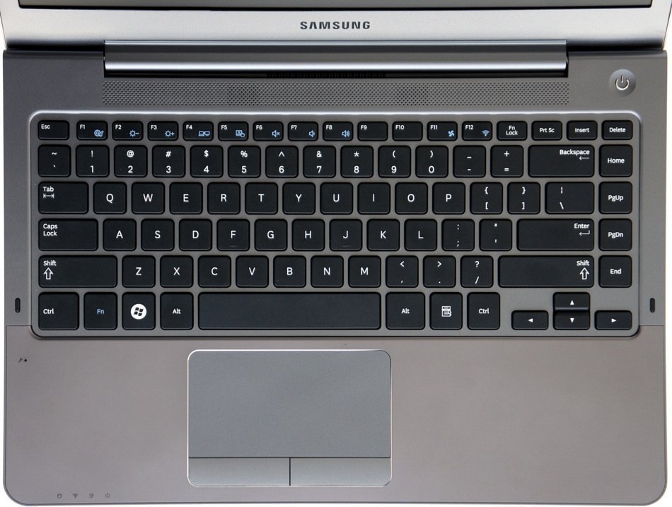 Ноутбук Samsung 530U4B (NP-530U4B-S03)