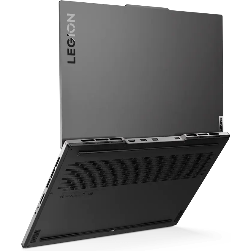 Ноутбук Lenovo Legion S7 16IAH7 (82TF0000RK)