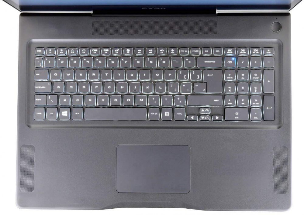 Ноутбук EVGA SC17 1080 (768-55-2633-T8)