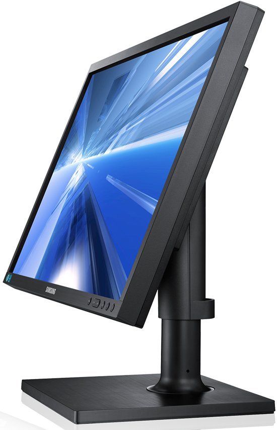 Монитор Samsung 23"  S23C650D