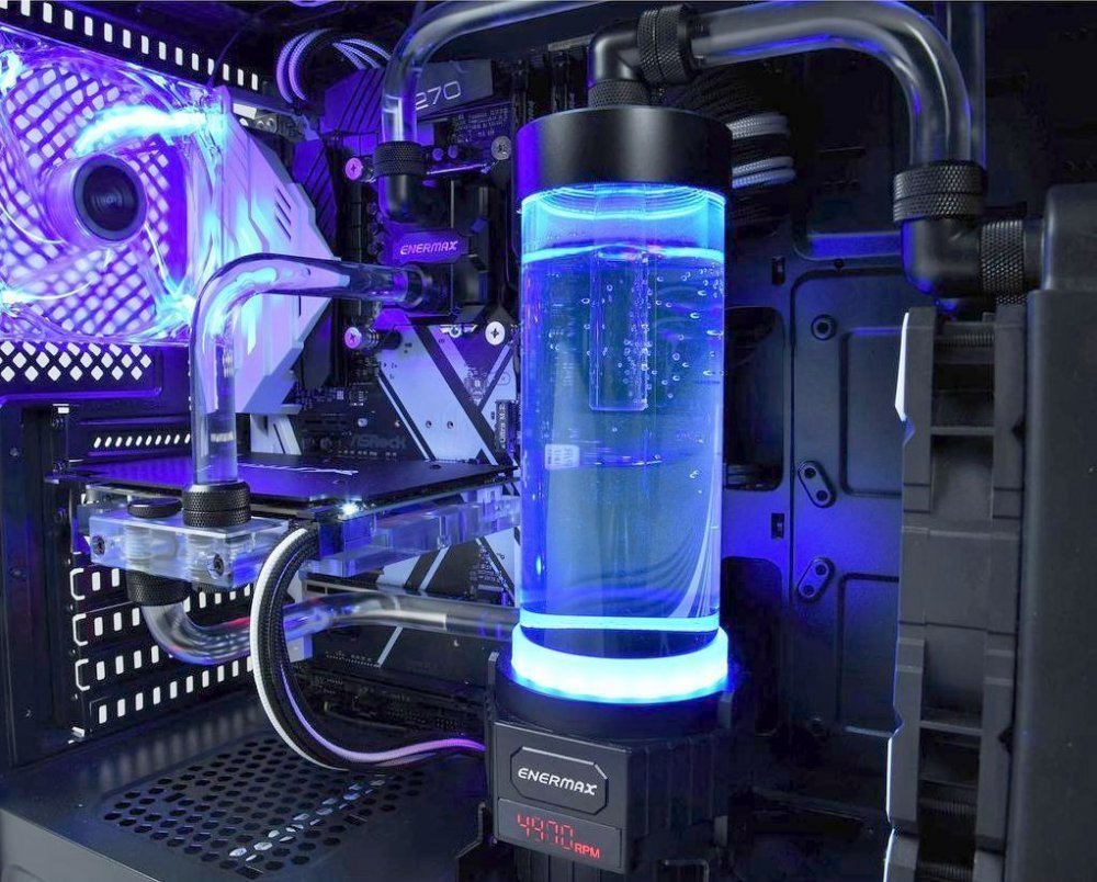 Мощное водяное охлаждение. Hyper PC водяное охлаждение. Помпа СЖО компьютера. СЖО AEROCOOL.