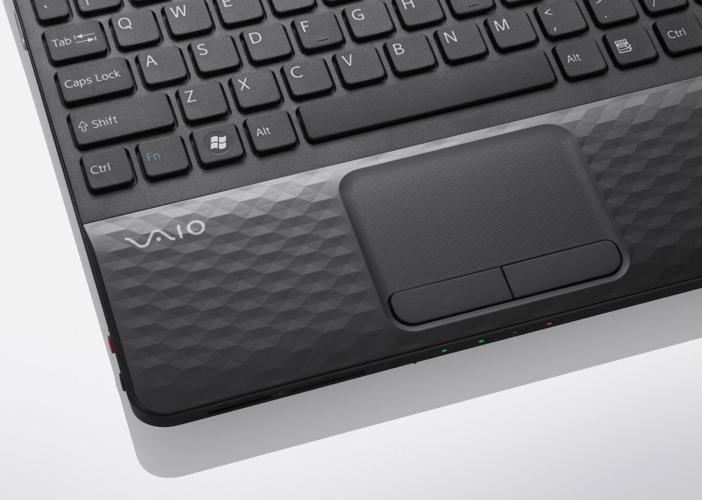 Ноутбук Sony VAIO VPC-EH3M1R/B