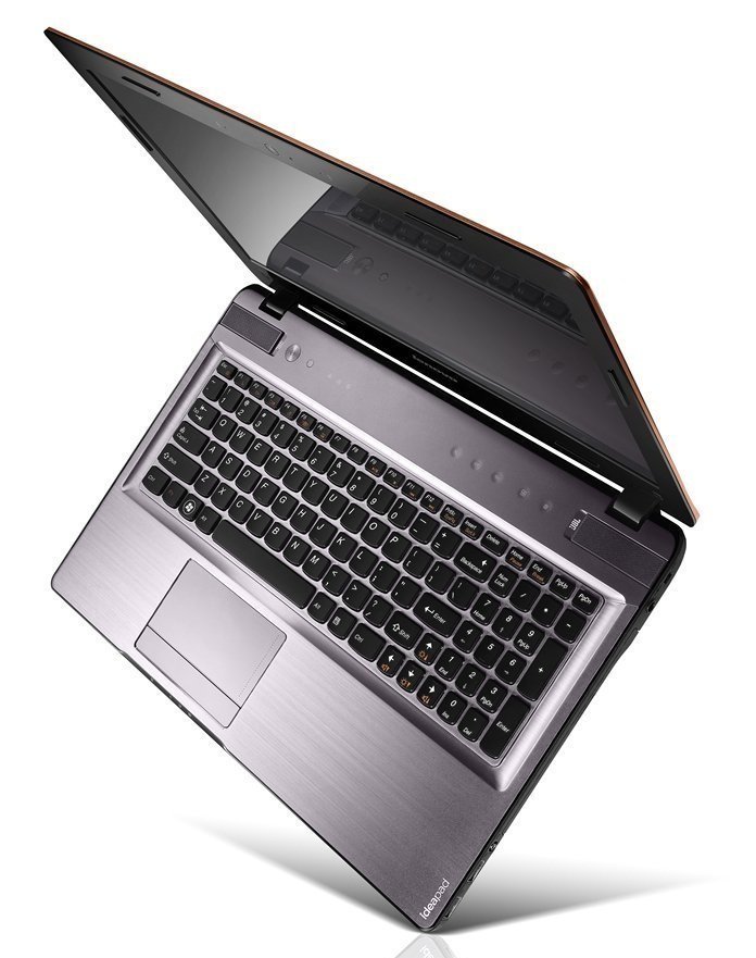 Ноутбук Lenovo IdeaPad Y570A (59-313401)