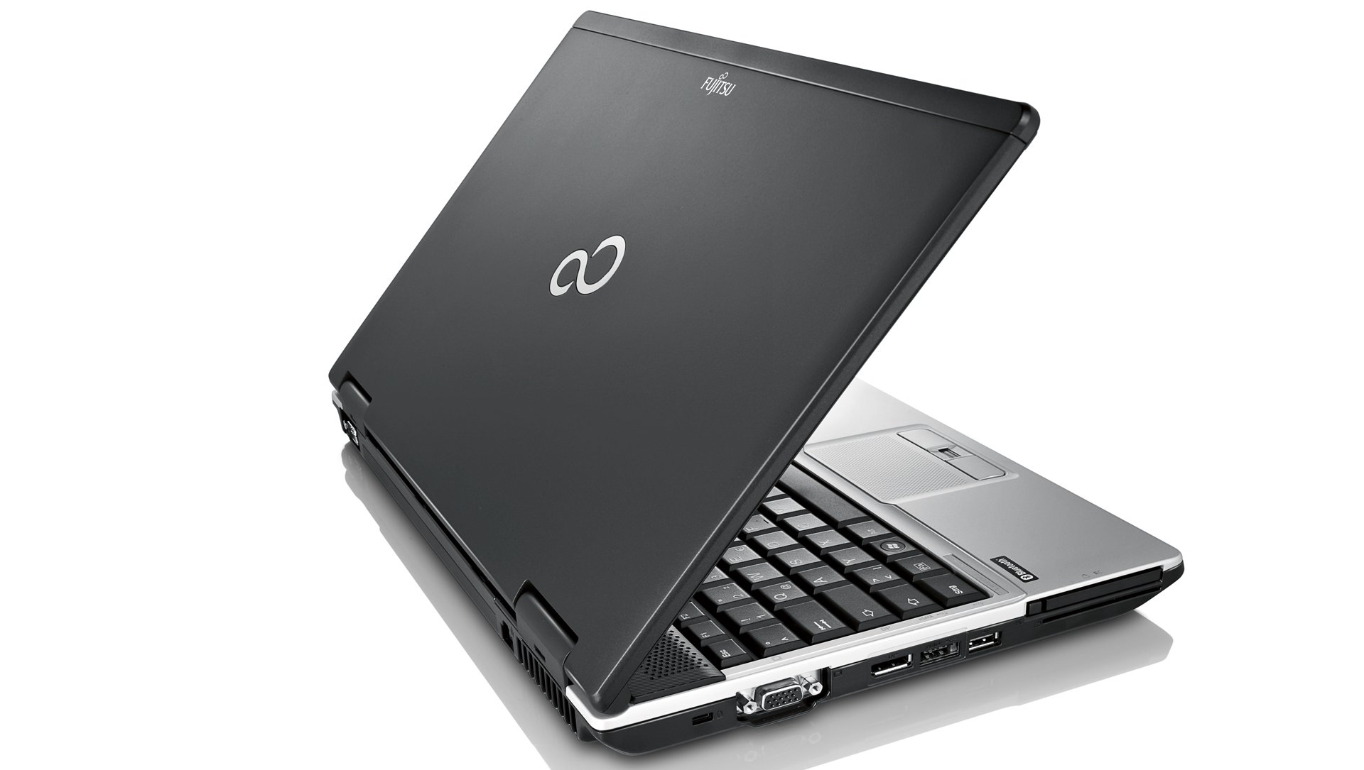 Ноутбук Fujitsu LifeBook E781