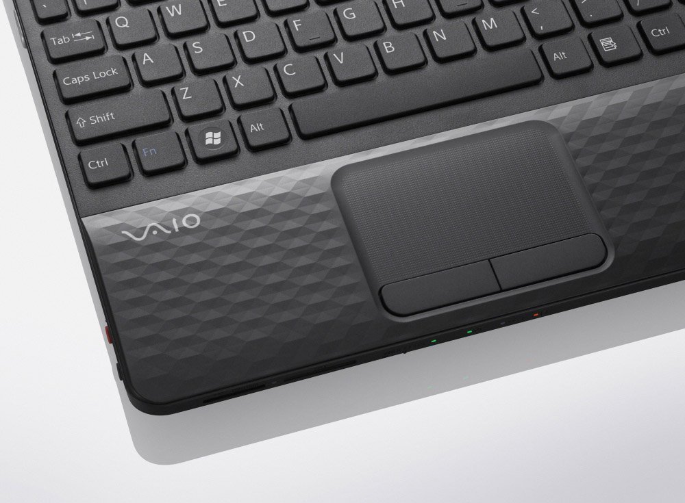 Ноутбук Sony VAIO VPC-EH2L1R/B