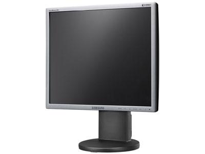 Samsung 19" SyncMaster 943T (ESQ)