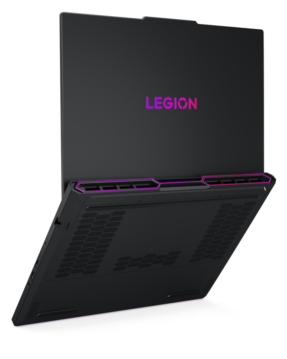 Ноутбук Lenovo Legion Pro 7 16IAX10H (83F50026RK)