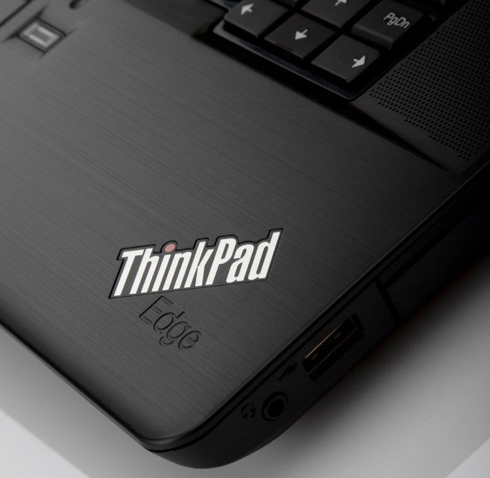 Ноутбук Lenovo ThinkPad Edge E530 (NZY45RT)