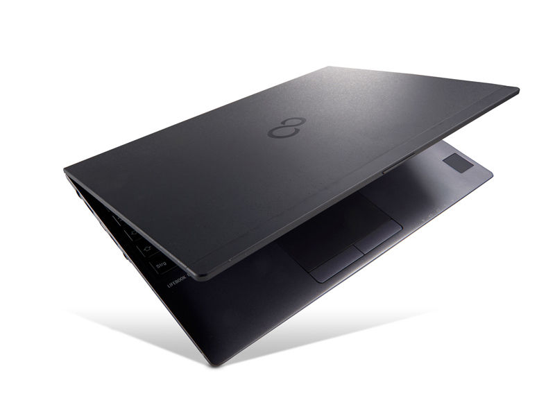 Ноутбук Fujitsu LifeBook U939 Black (U9390M0017RU)