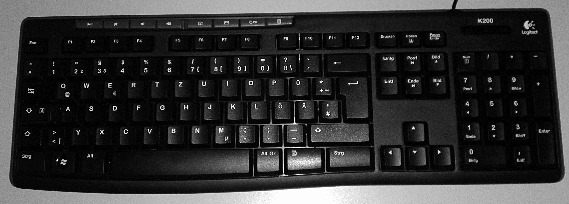 Logitech раскладка. Logitech Keyboard k200. Клавиатура проводная Logitech k200. Клавиатура Лоджитек к 200. Logitech Keyboard k200 for Business Black USB.