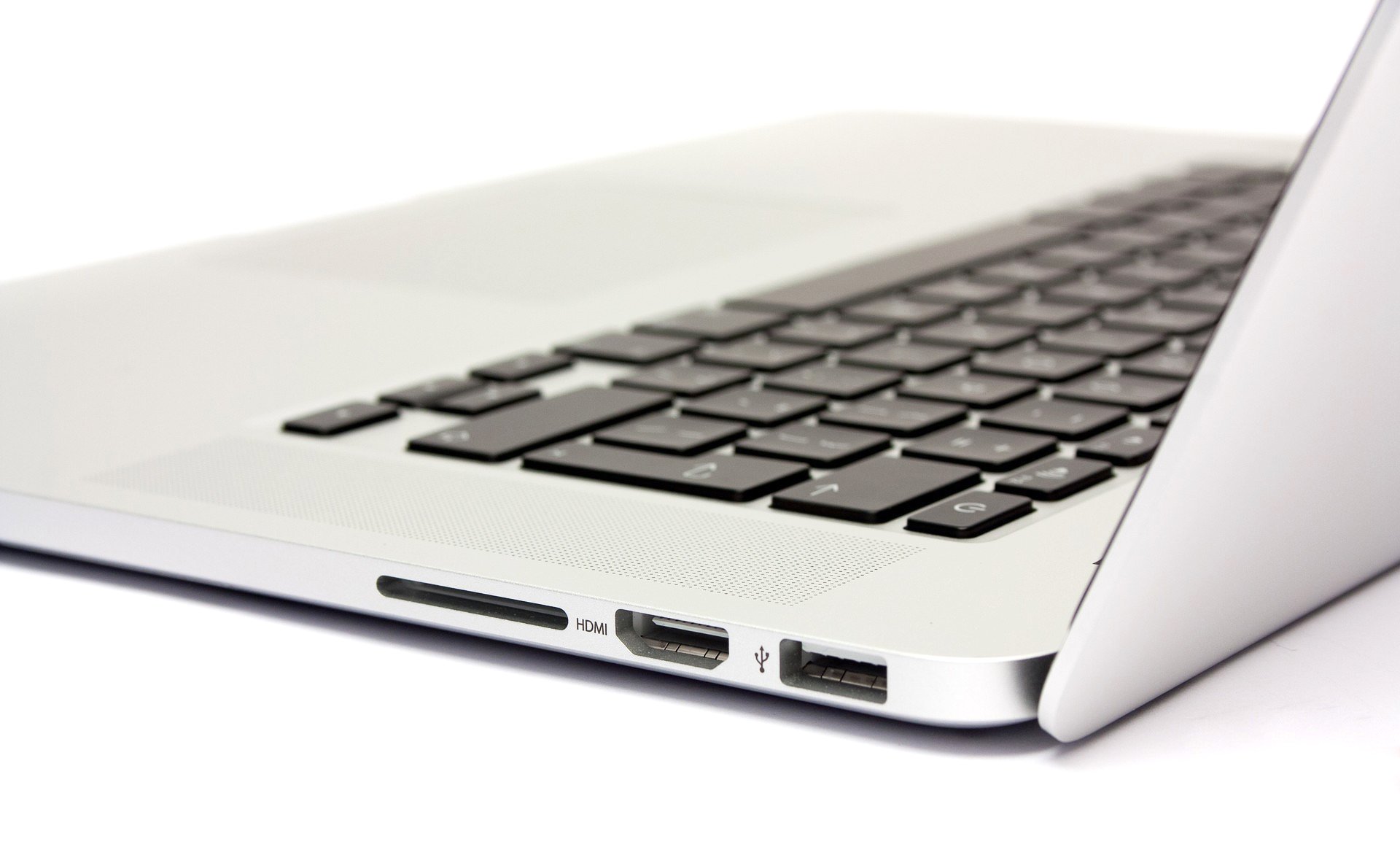 Ноутбук Apple MacBook Pro (MC976RS)