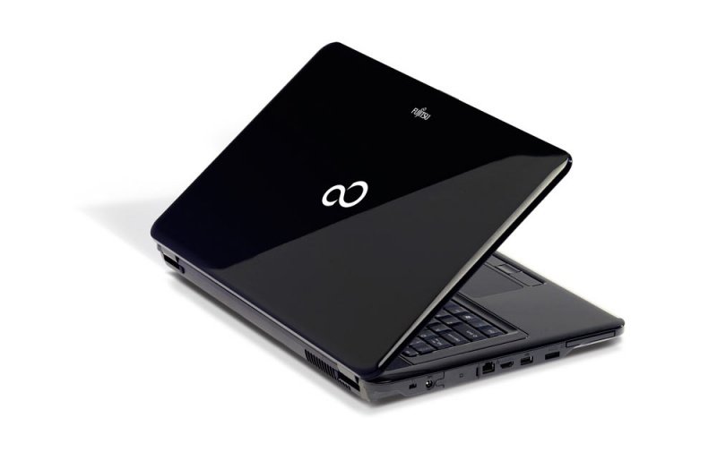 Fujitsu LifeBook NH570