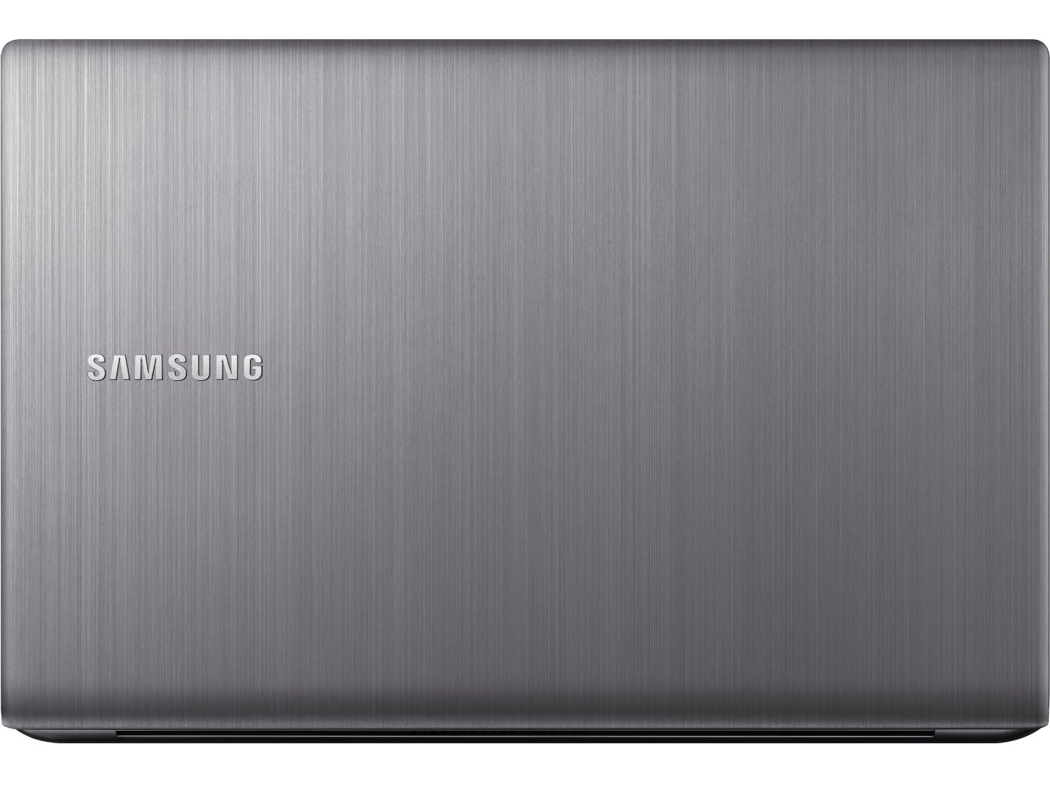 Samsung серебристый. Ноутбук Samsung np700z5a. Samsung np700z5b s01ub. Np700z5c-s04ru. Ноутбук самсунг серебристый.