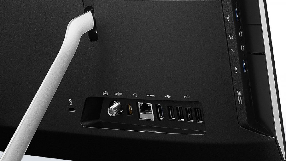 Моноблок Lenovo IdeaCentre C560 (57-326735)