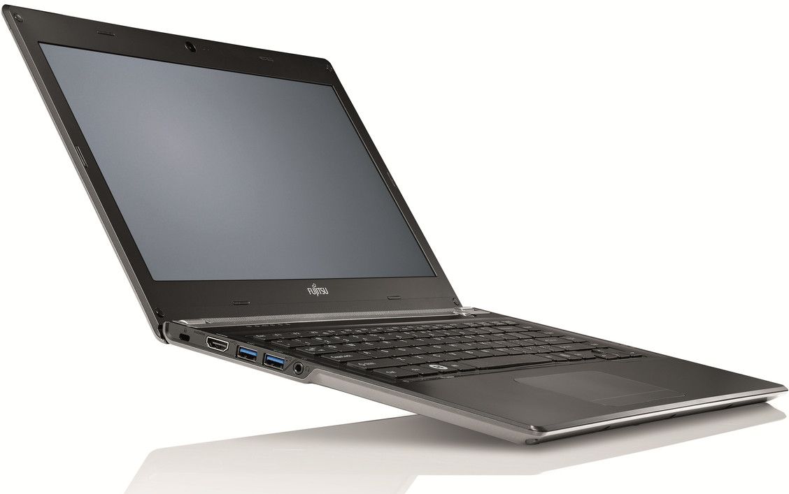 Ноутбук Fujitsu LifeBook UH572 Silver