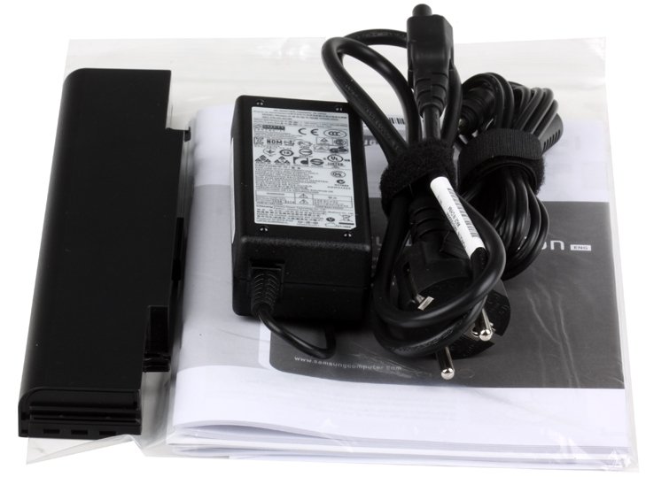 Ноутбук Samsung 305E5A (NP-305E5A-S0D)