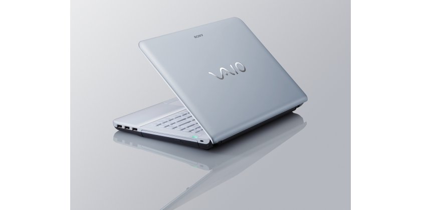 Ноутбук Sony VAIO VPC-EA4M1R/WI