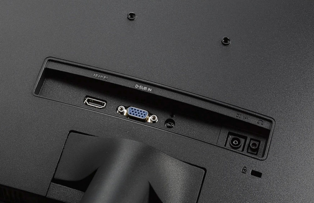 Монитор Samsung 32" C32R500FHI