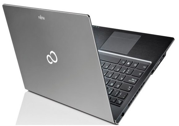 Ноутбук Fujitsu LifeBook UH552 Silver